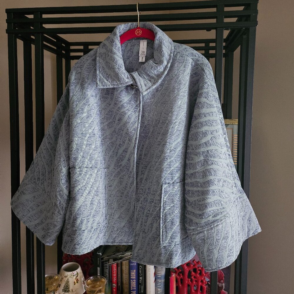 MARLA WYNNE COLLECTION JACKET WITH TOGGLE CLOSURE SIZE M POWER BLUE